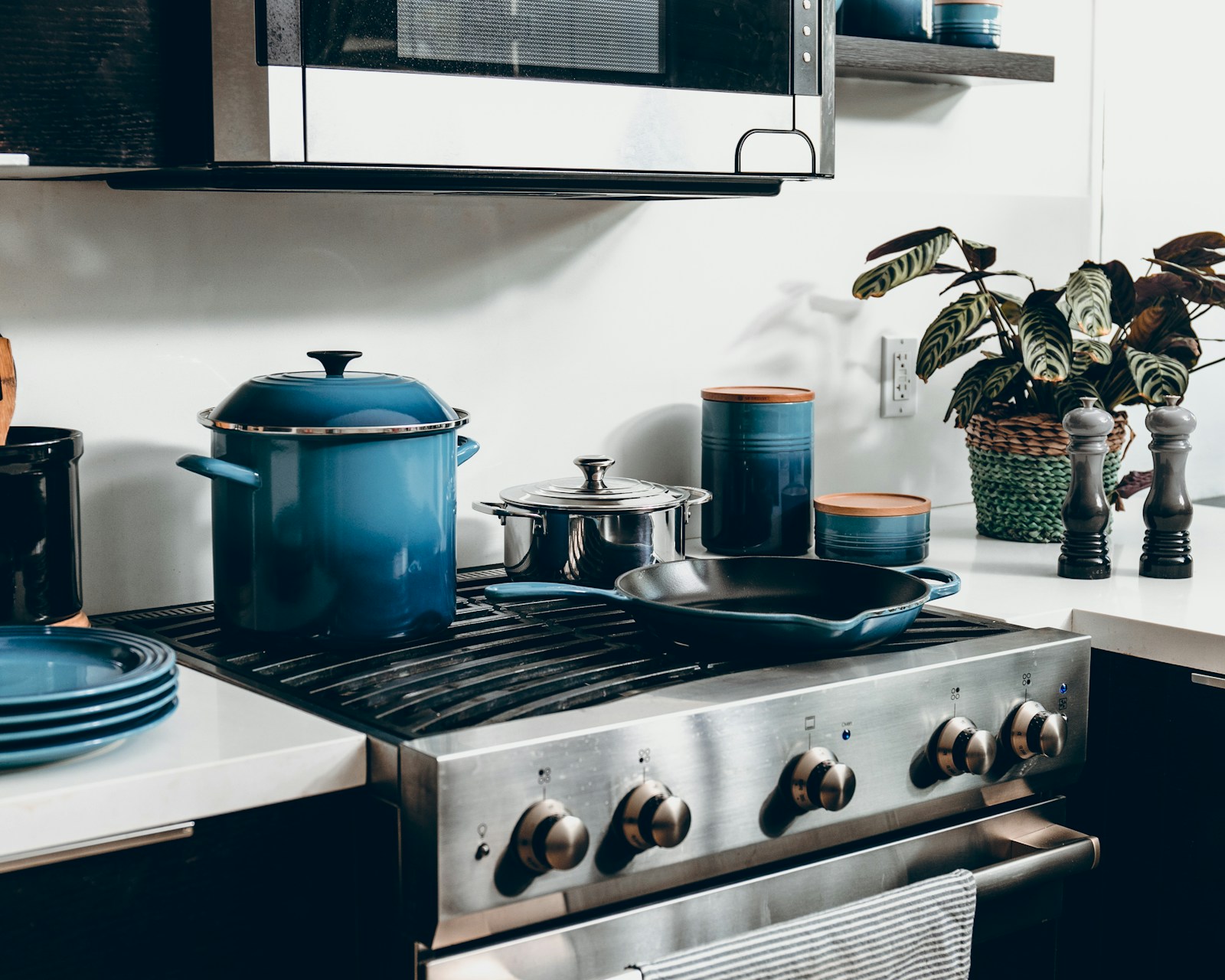 Alat Masak Hemat Listrik untuk Dapur Mungil dan Anak Kos