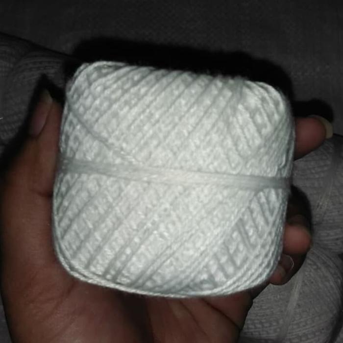 Benang Kasur Putih Per Roll untuk Menjahit Kasur dan Tali-Temali — Tempat Tidur