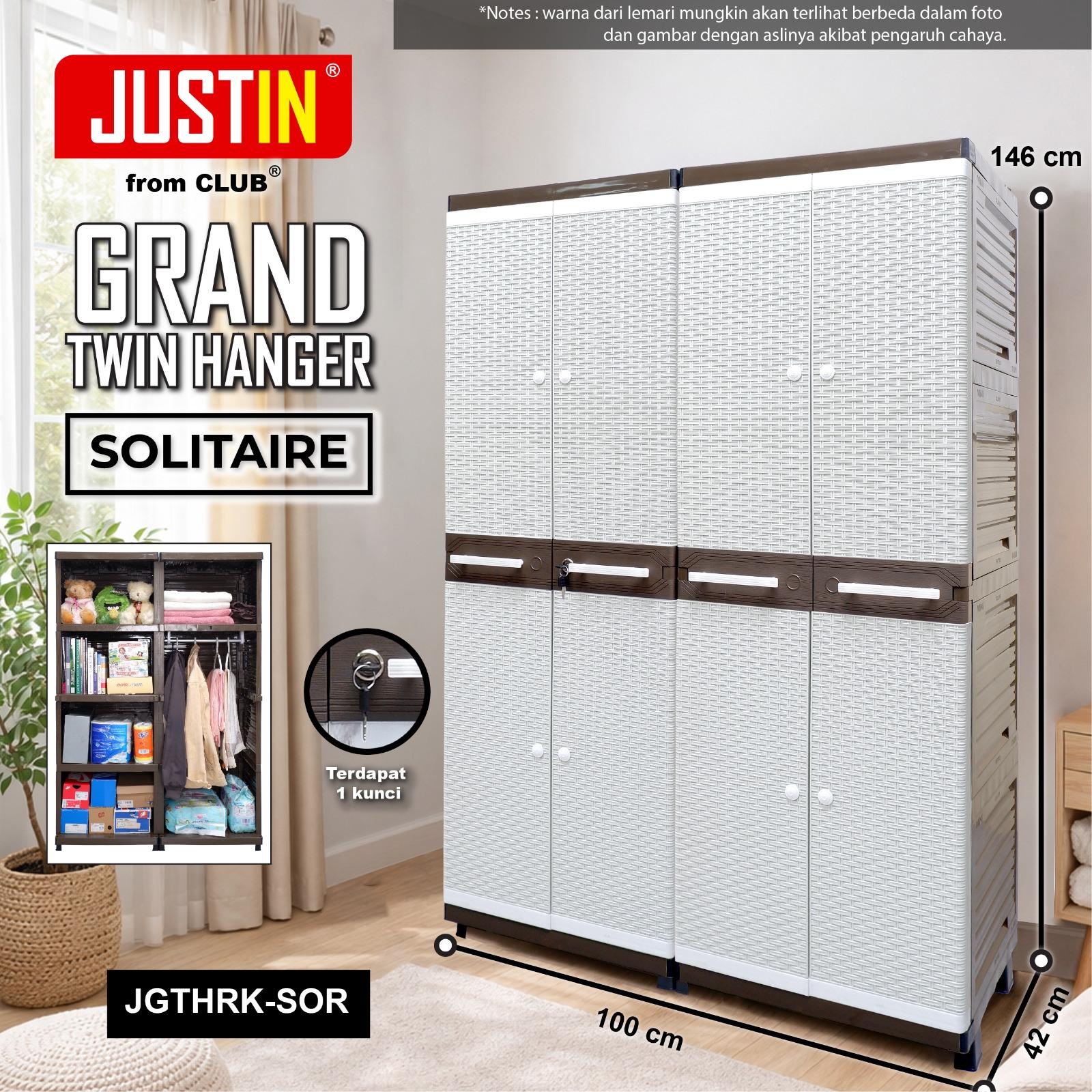 Lemari Pakaian Plastik CLUB Justin Grand Twin Hanger Motif Wood Rattan — Perabotan